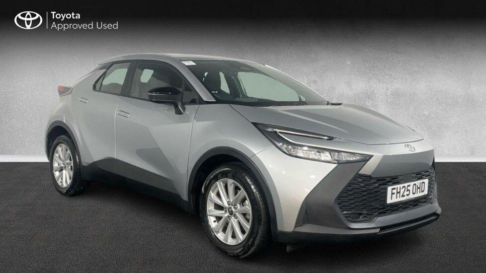 Main listing image - Toyota C-HR