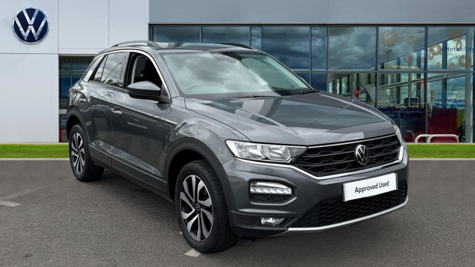 Main listing image - Volkswagen T-Roc