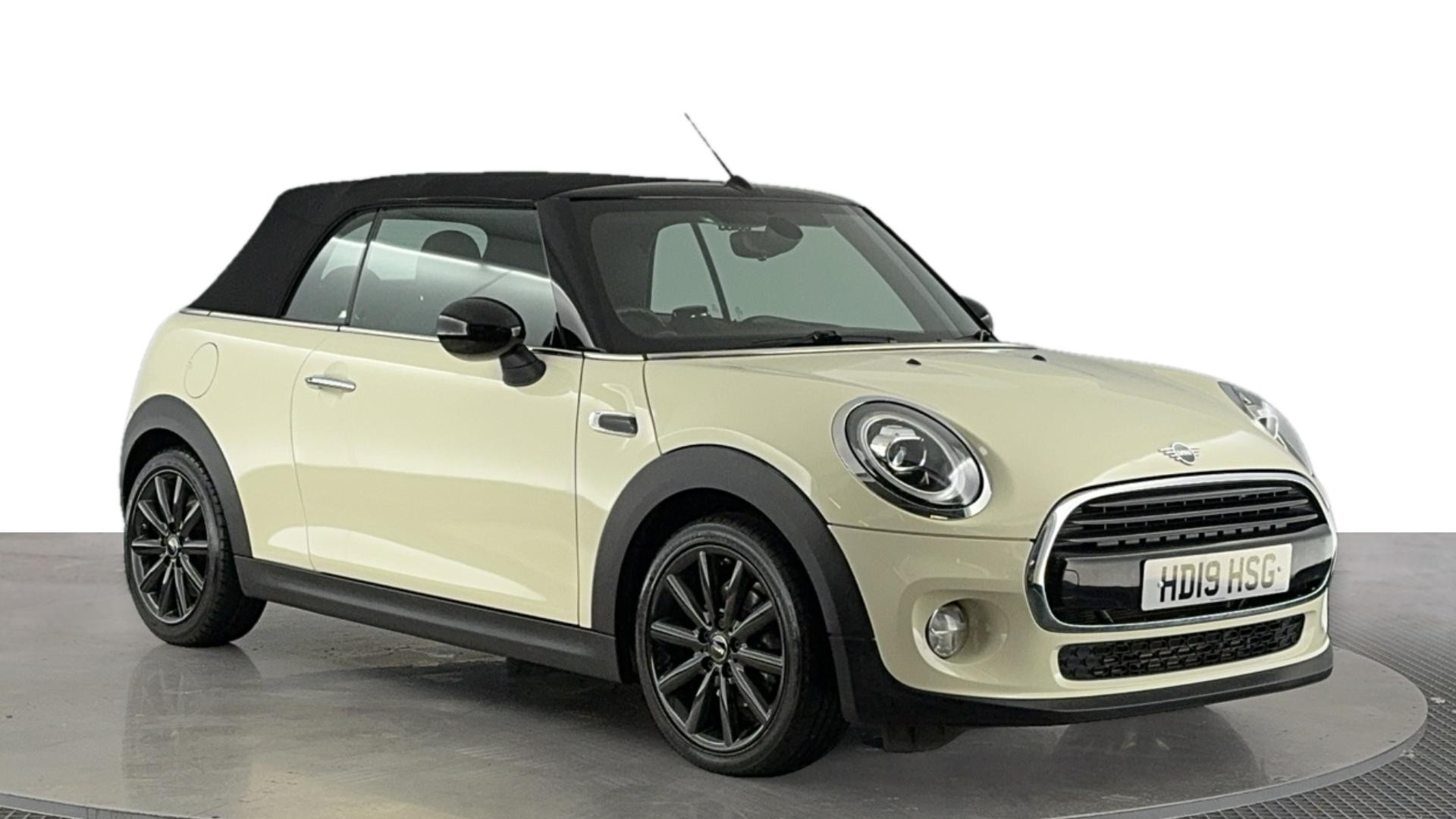 Main listing image - MINI Convertible