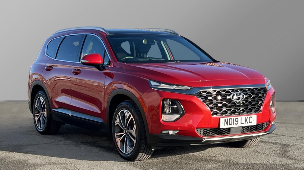 Main listing image - Hyundai Santa Fe