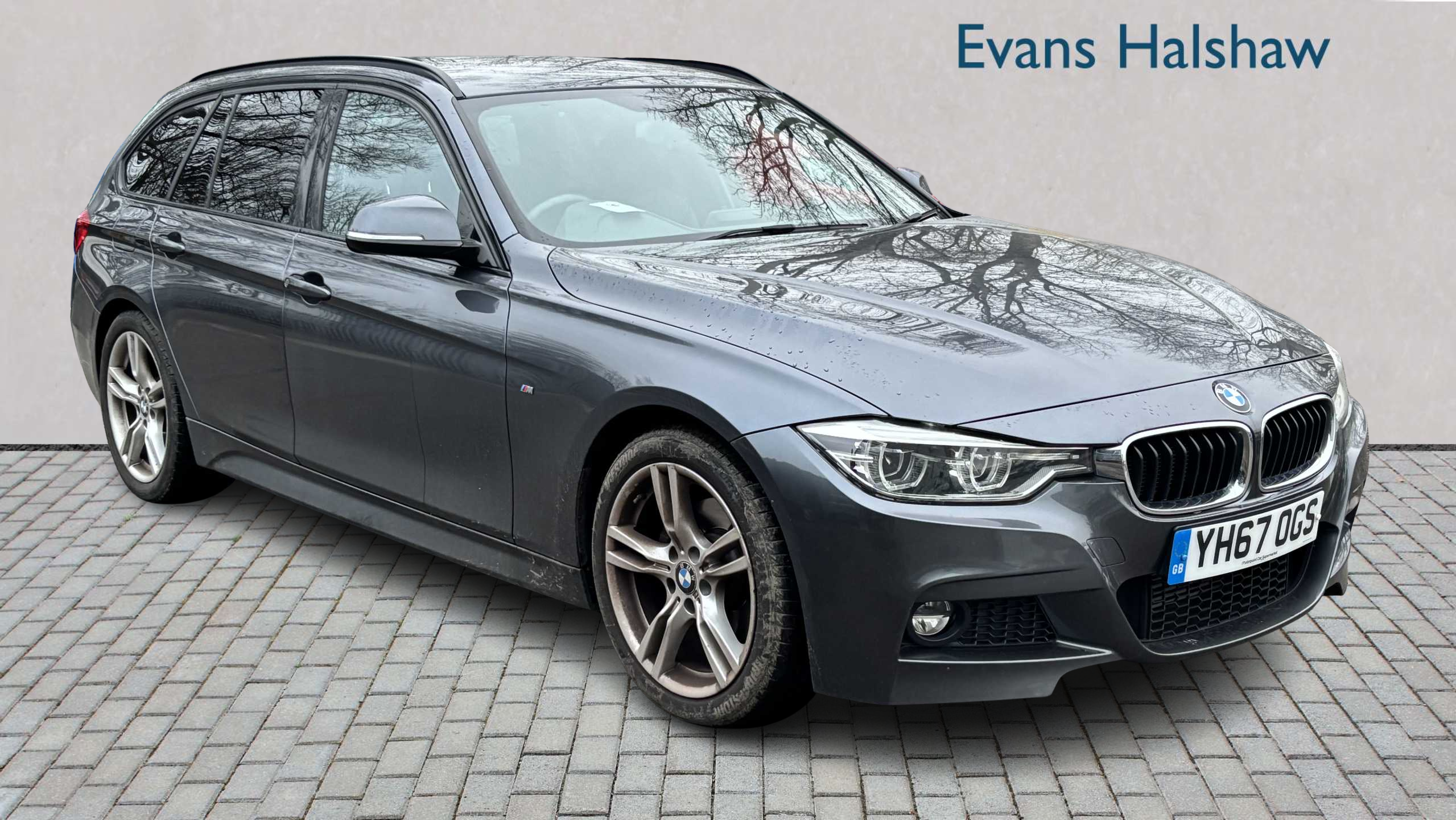 Main listing image - BMW 3 Series Touring