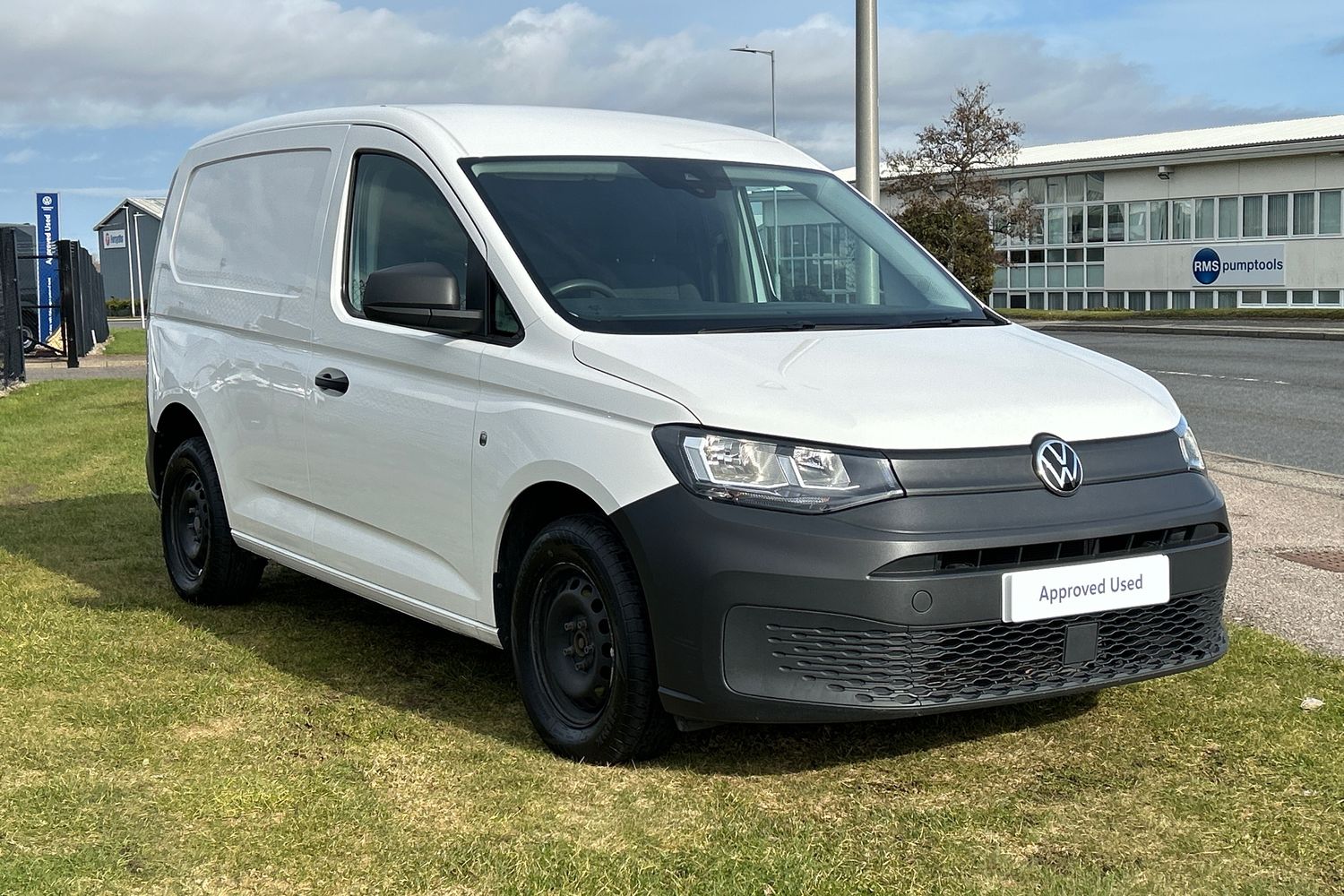 Main listing image - Volkswagen Caddy