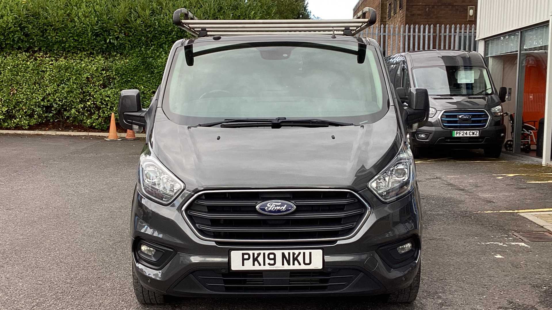 Main listing image - Ford Transit Custom