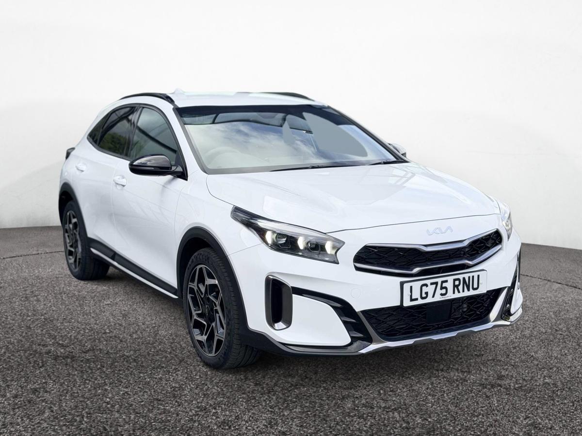 Main listing image - Kia XCeed