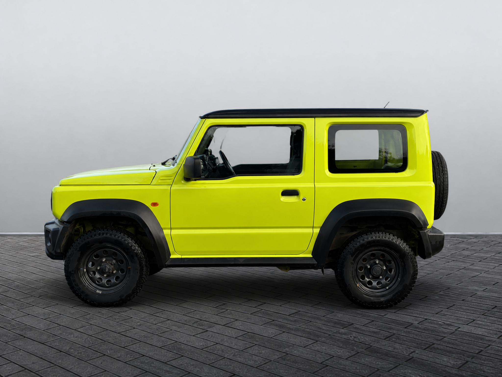 Main listing image - Suzuki Jimny