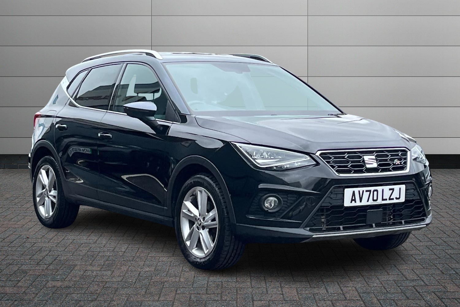 Main listing image - SEAT Arona