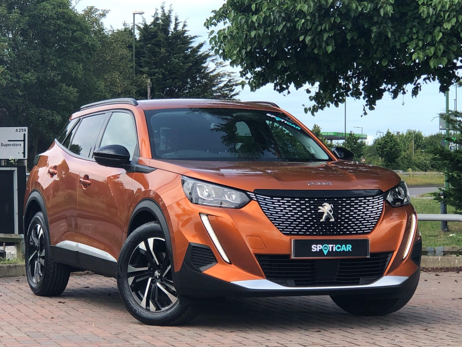 Main listing image - Peugeot 2008