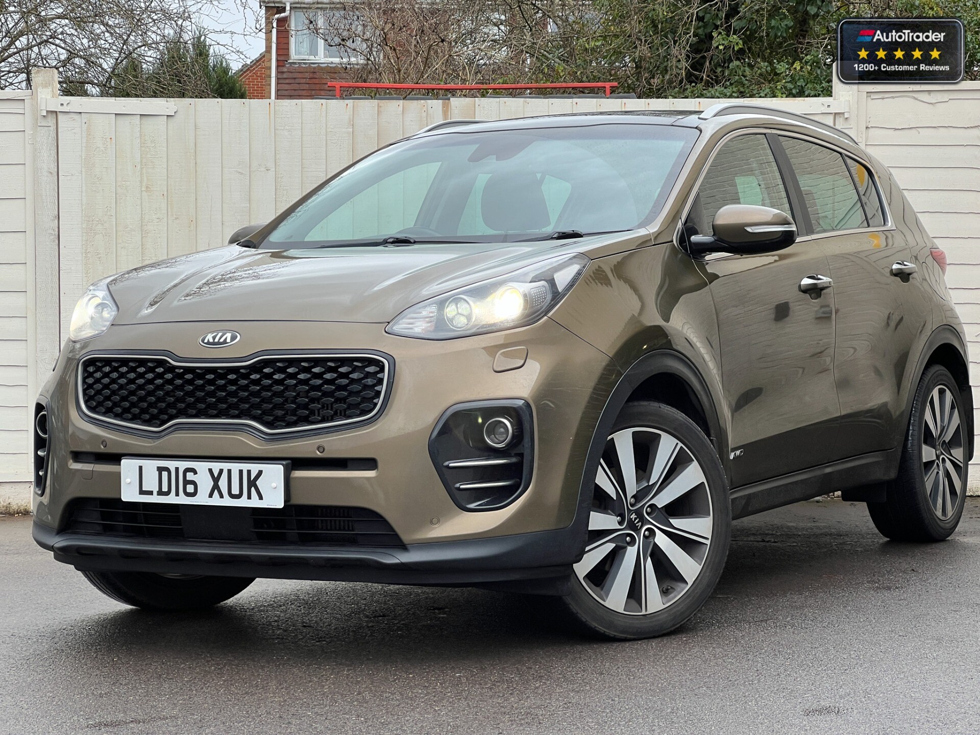 Main listing image - Kia Sportage