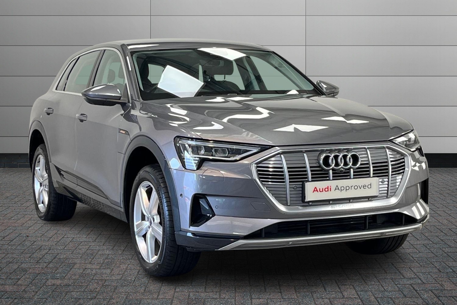 Main listing image - Audi e-tron