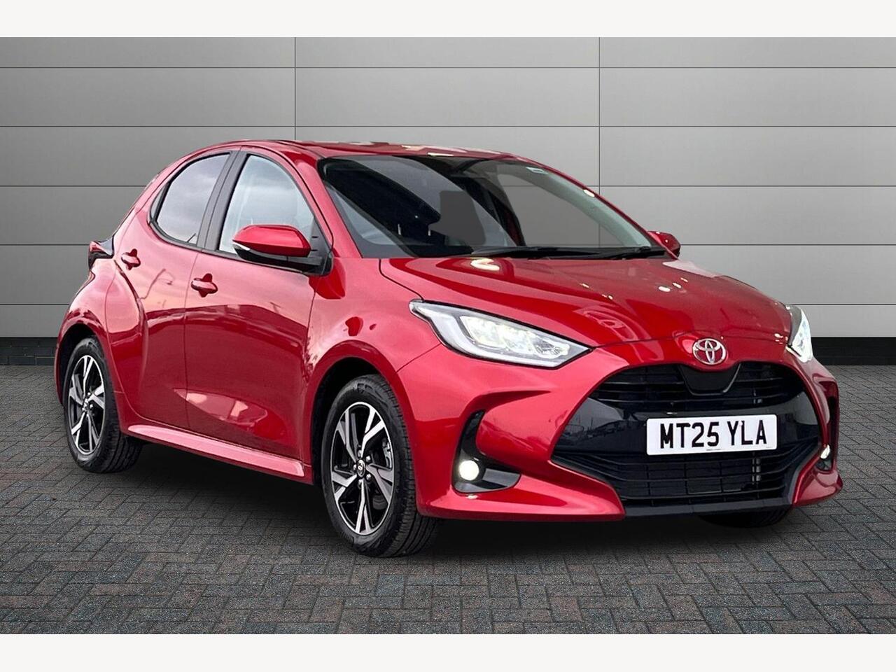 Main listing image - Toyota Yaris