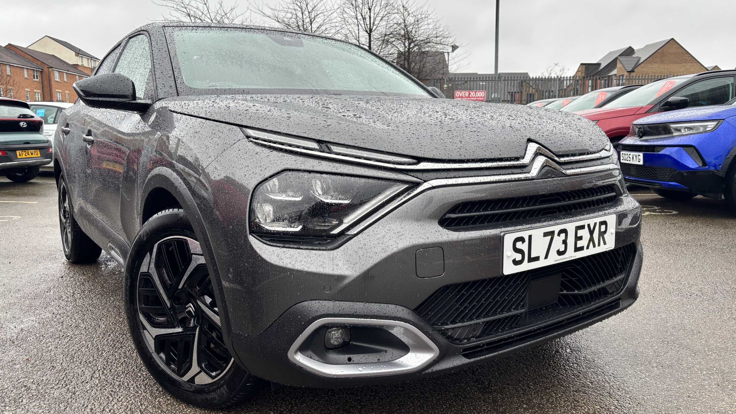 Main listing image - Citroen C4