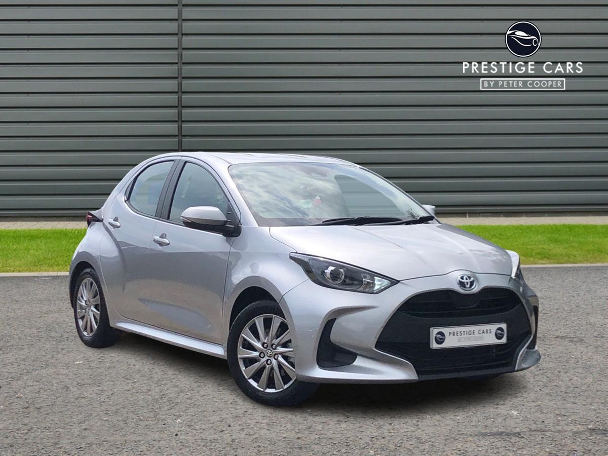 Main listing image - Toyota Yaris