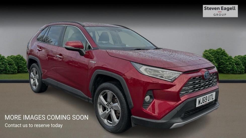 Main listing image - Toyota RAV4