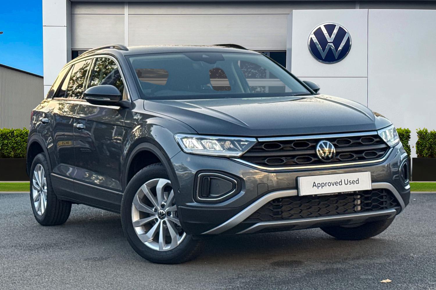 Main listing image - Volkswagen T-Roc