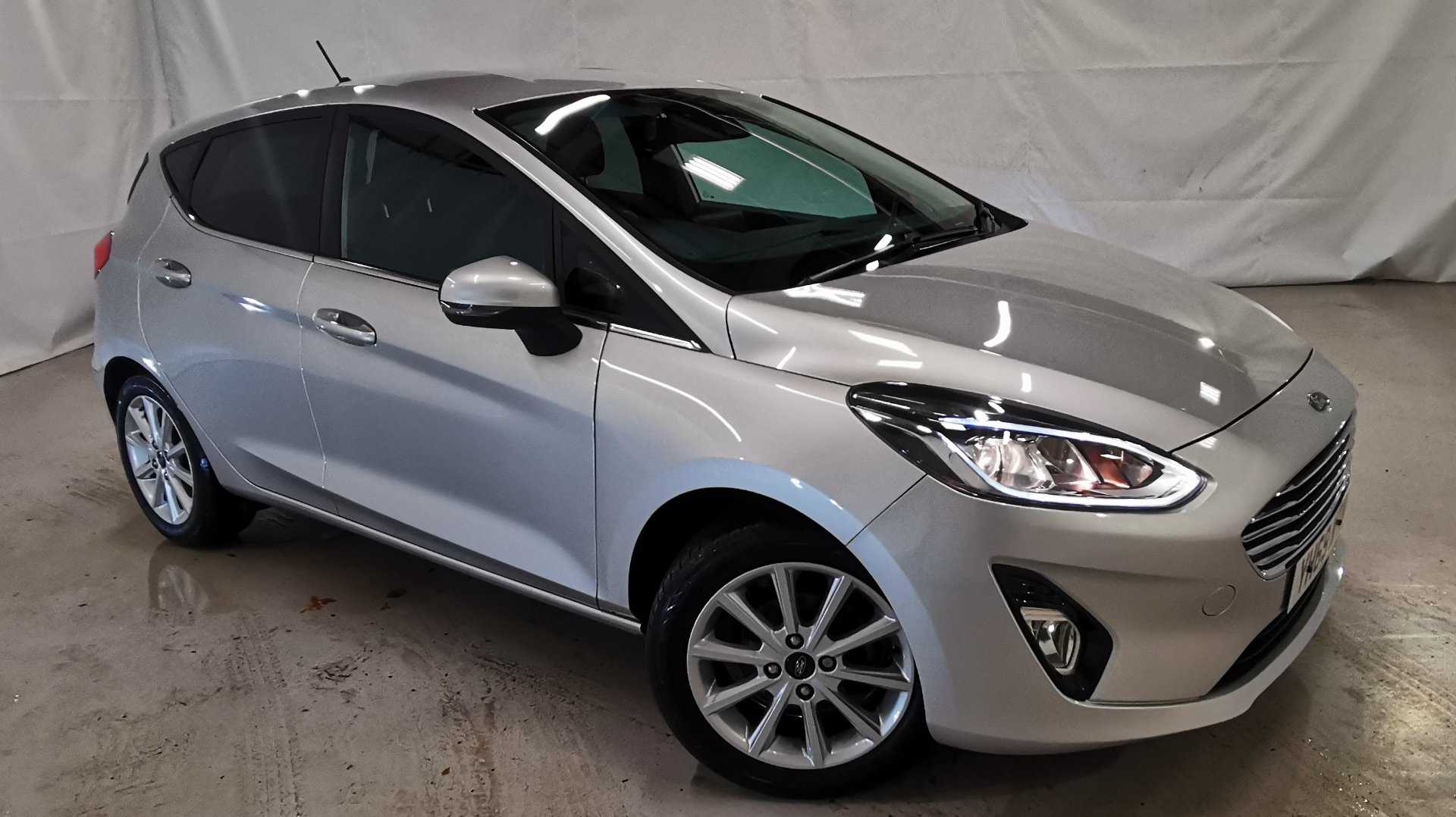 Main listing image - Ford Fiesta