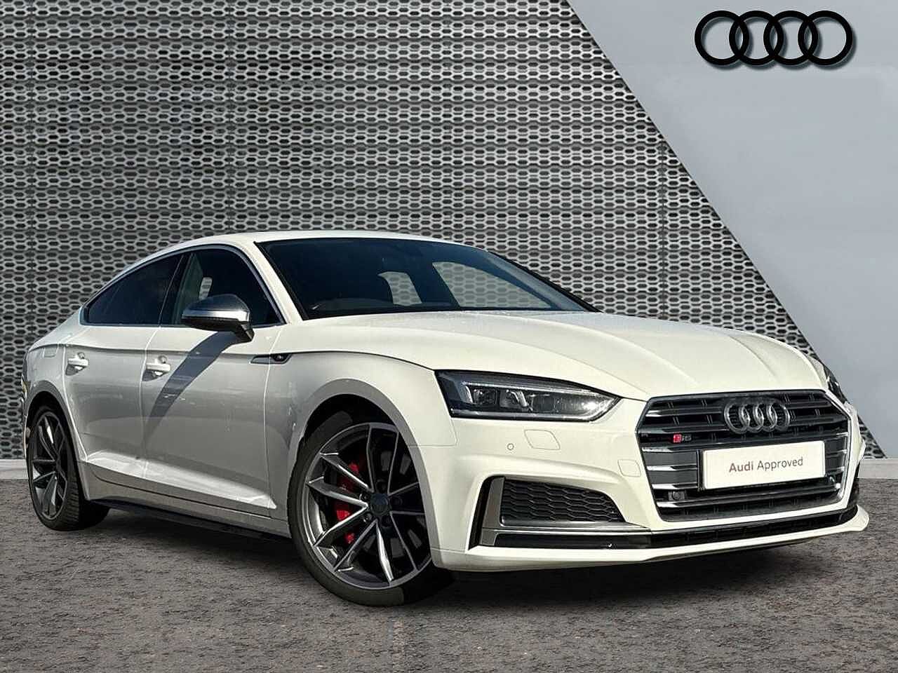 Main listing image - Audi S5