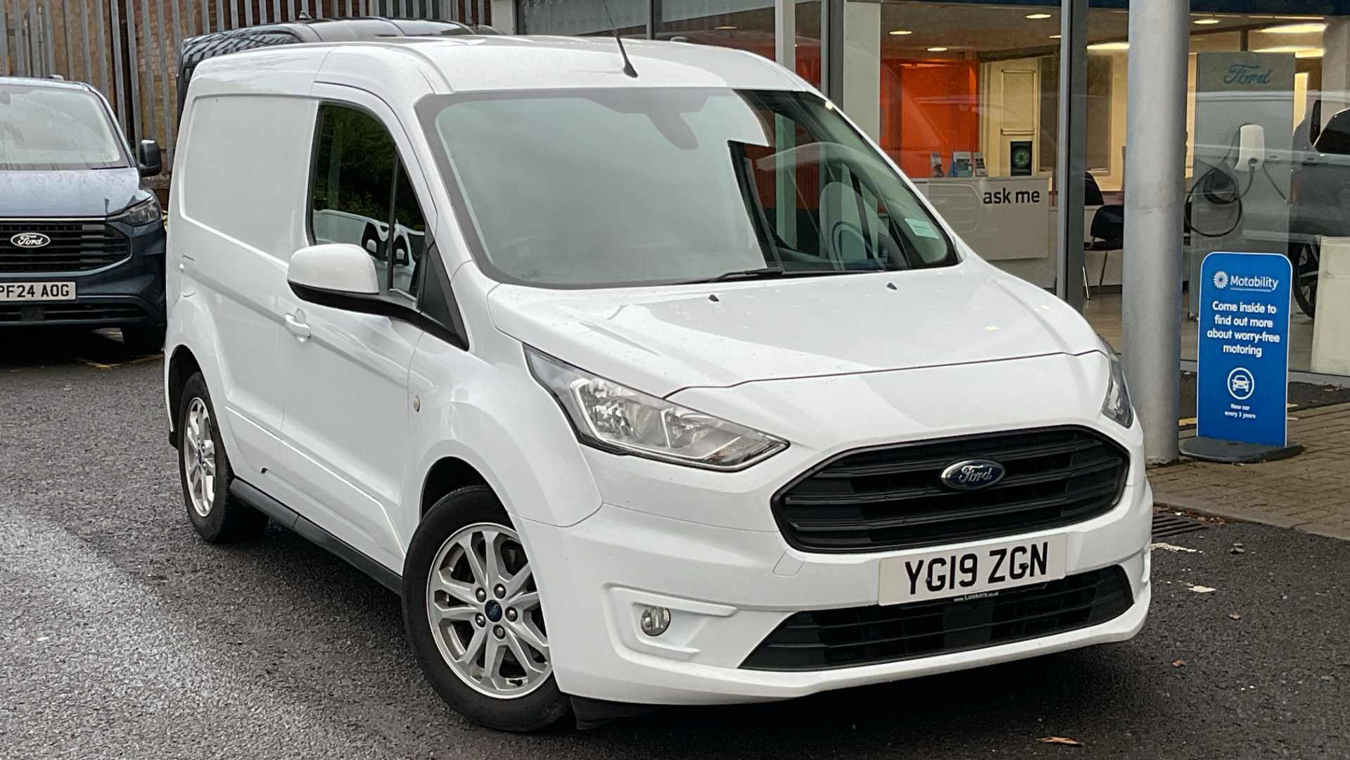 Main listing image - Ford Transit Connect