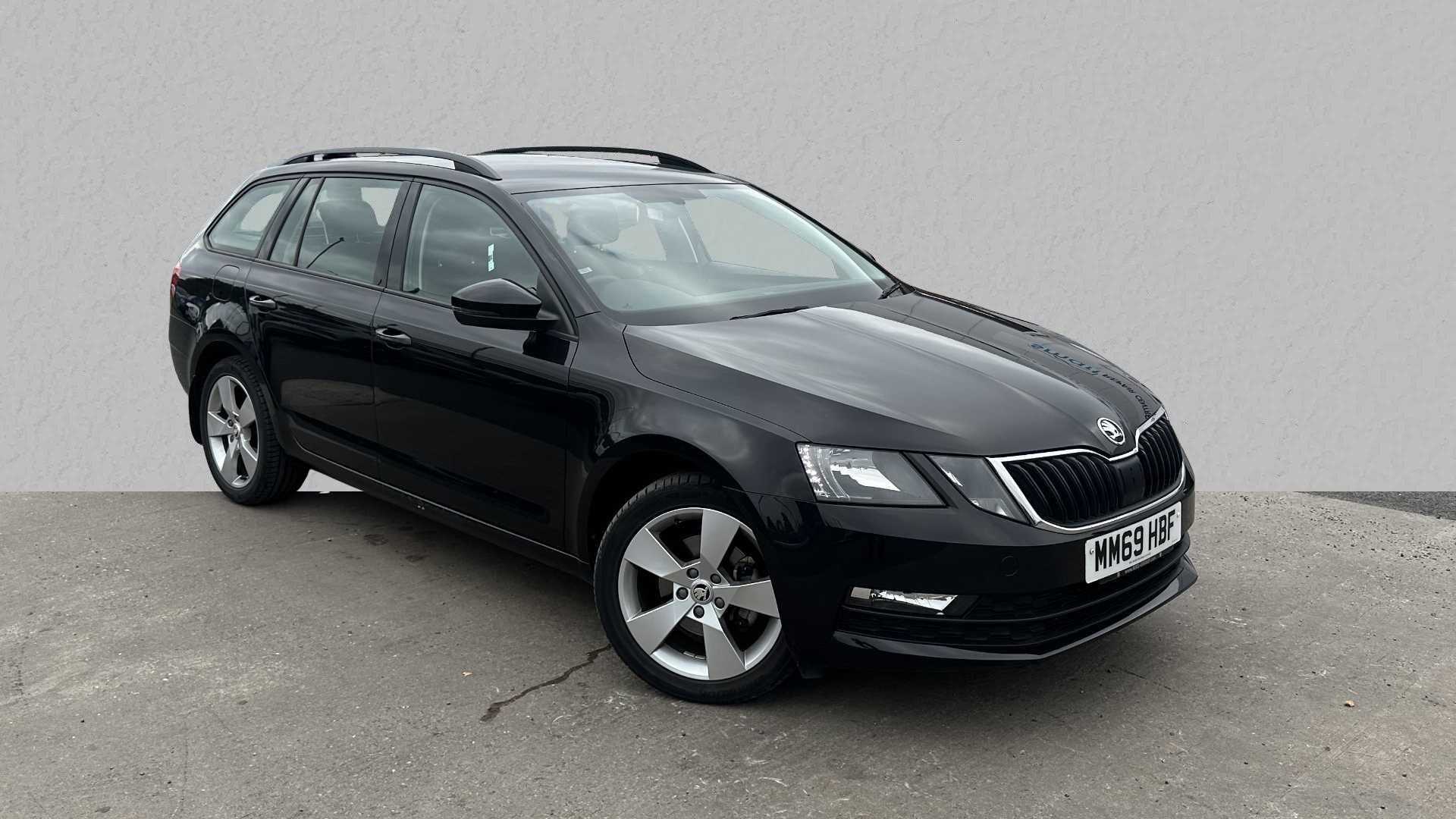 Main listing image - Skoda Octavia Estate