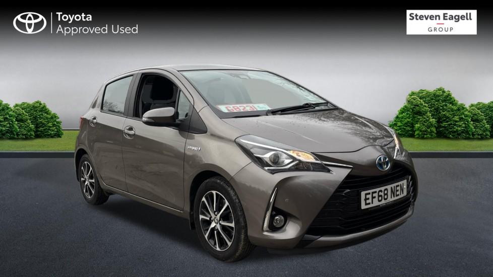 Main listing image - Toyota Yaris