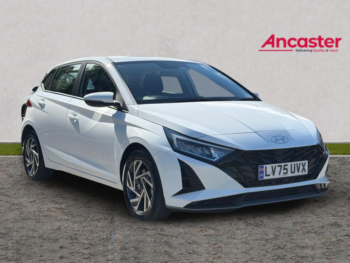 Main listing image - Hyundai i20