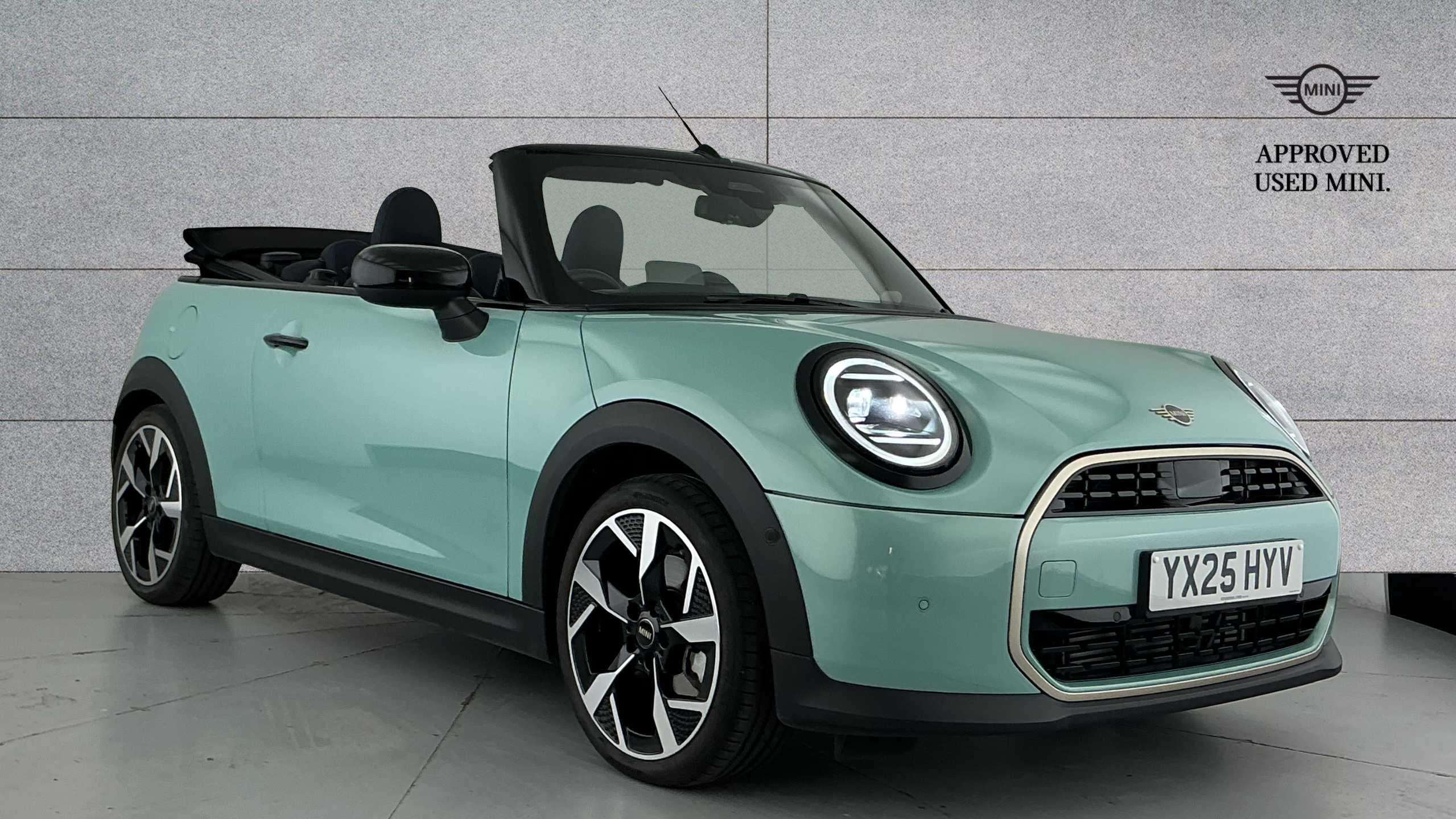 Main listing image - MINI Convertible