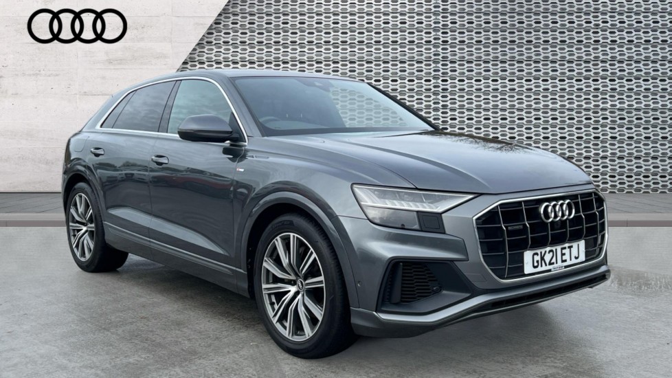 Main listing image - Audi Q8