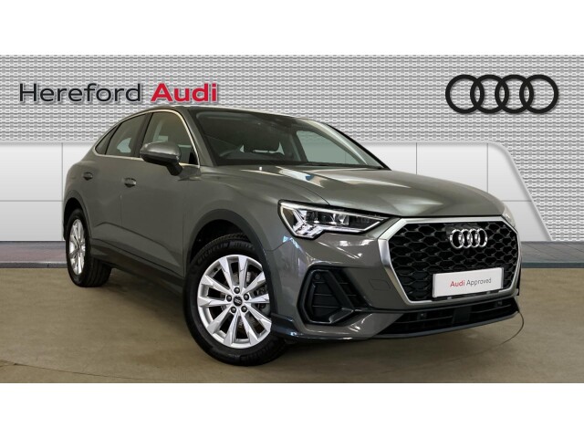 Main listing image - Audi Q3