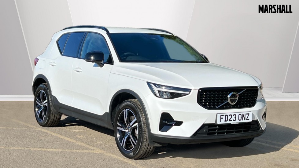 Main listing image - Volvo XC40