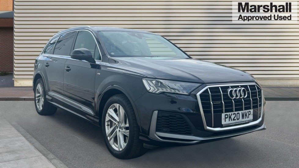 Main listing image - Audi Q7
