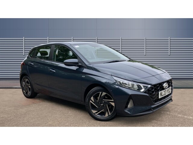 Main listing image - Hyundai i20