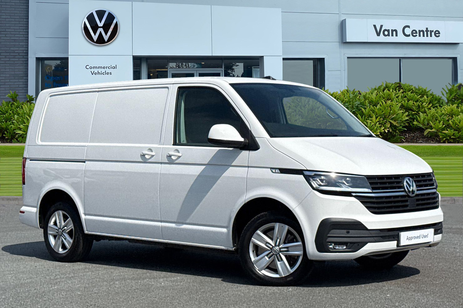 Main listing image - Volkswagen Transporter