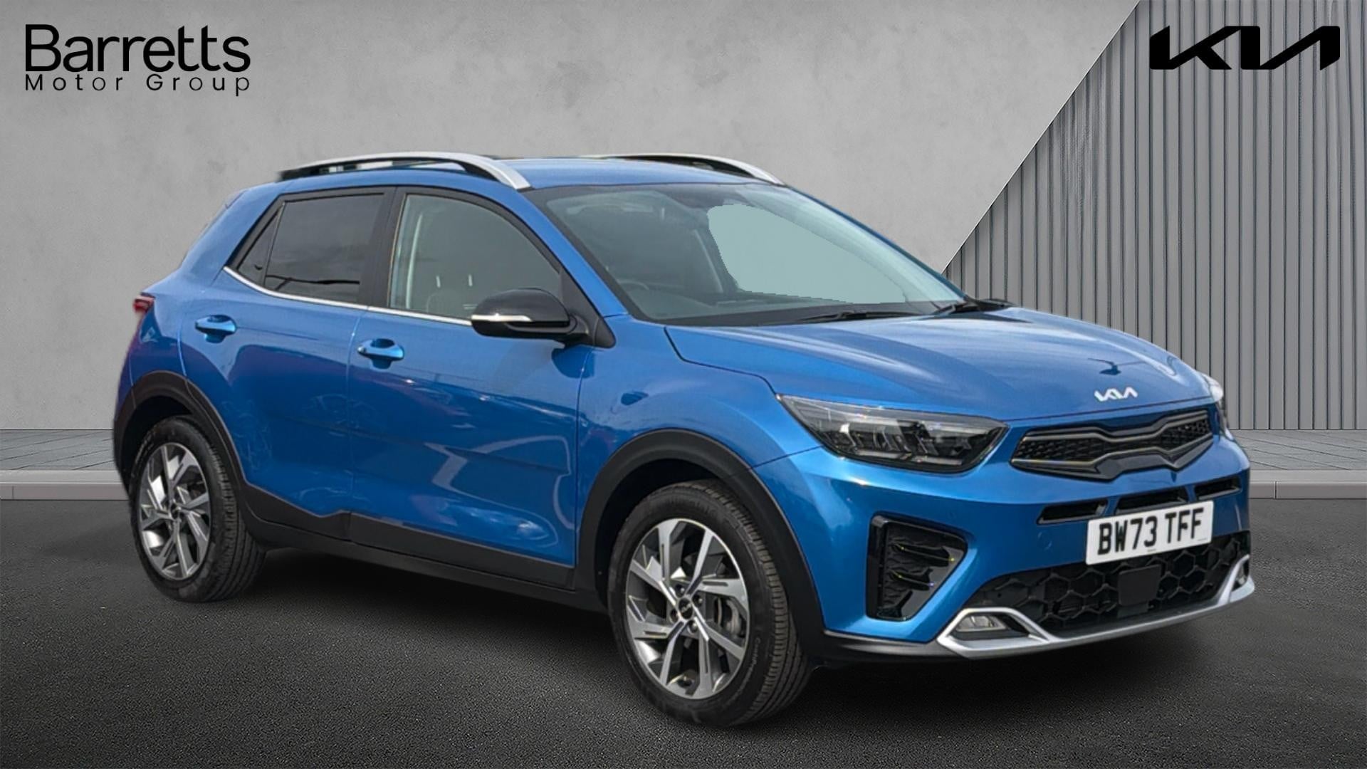 Main listing image - Kia Stonic