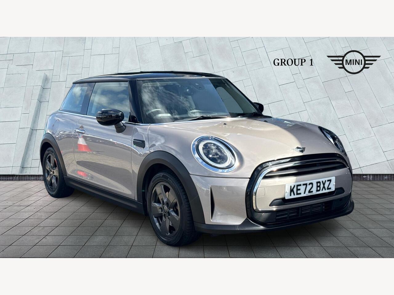 Main listing image - MINI Hatchback