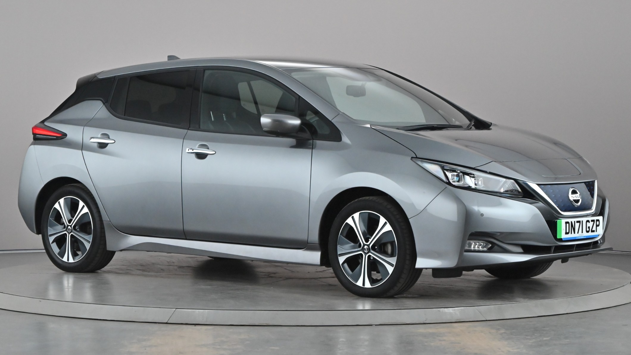 Main listing image - Nissan Leaf