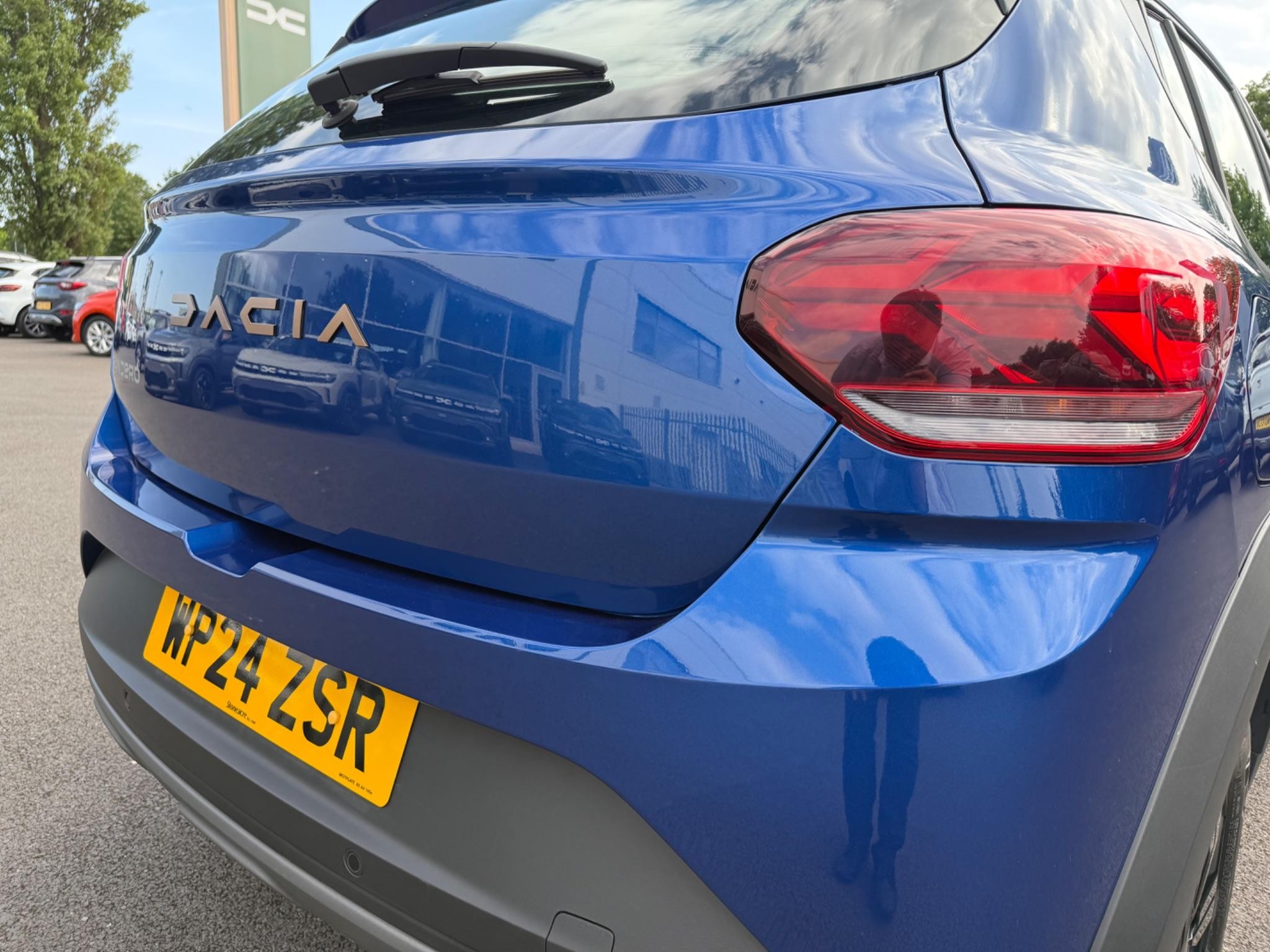 Main listing image - Dacia Sandero Stepway