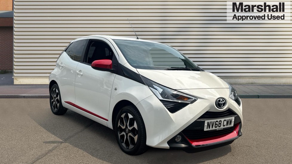 Main listing image - Toyota Aygo