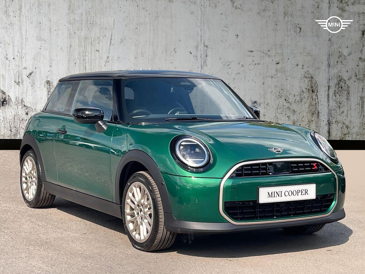 Main listing image - MINI Hatchback