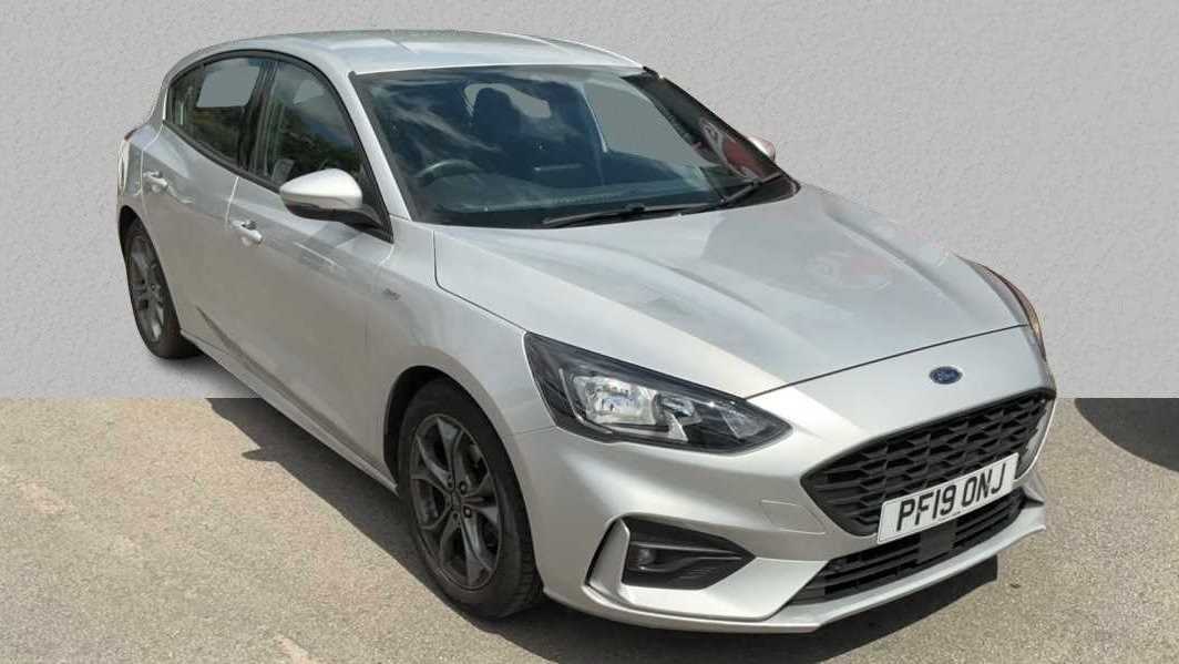 Main listing image - Ford Focus