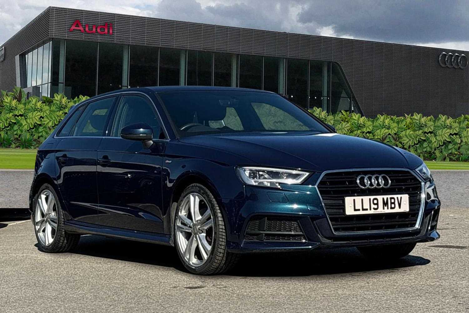 Main listing image - Audi A3