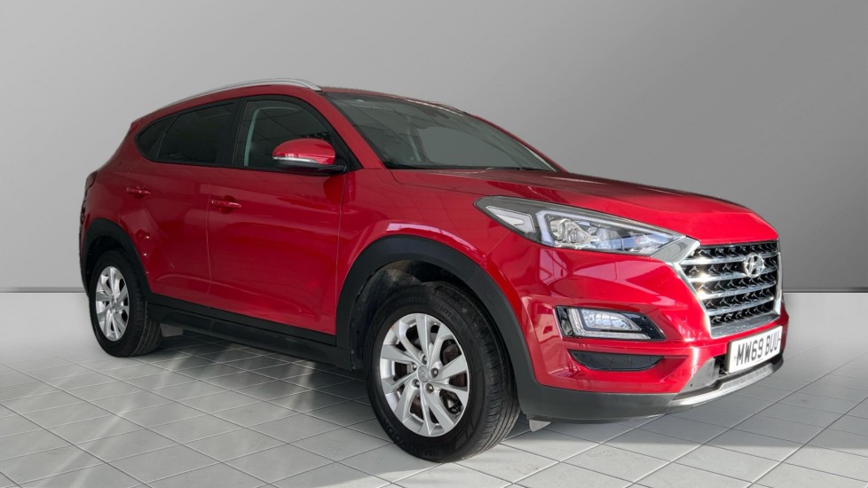 Main listing image - Hyundai Tucson