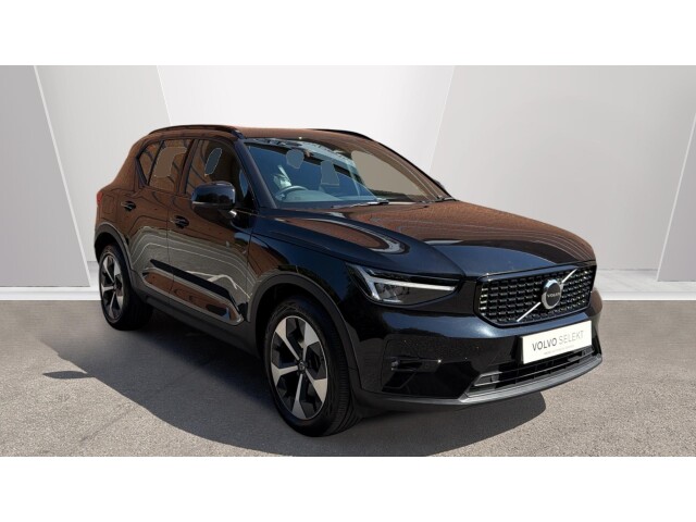 Main listing image - Volvo XC40
