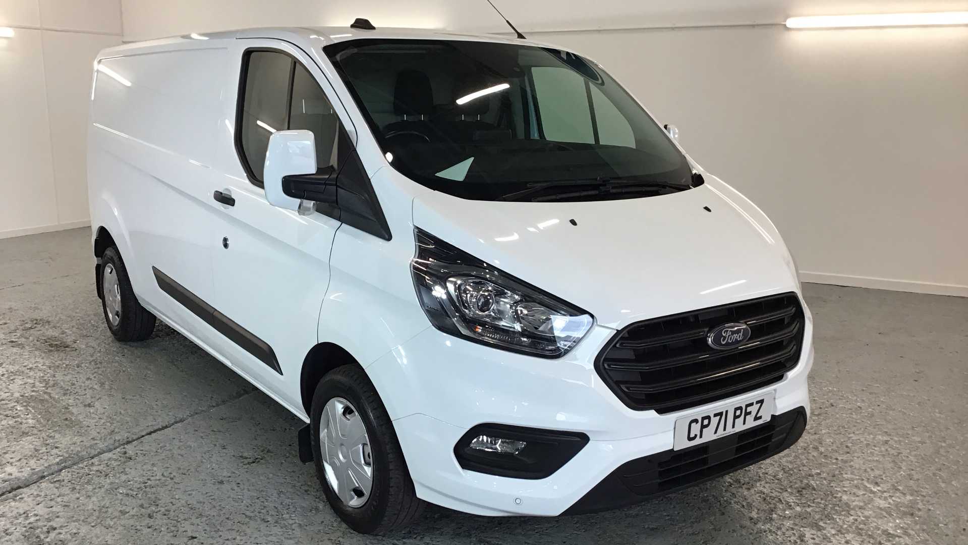 Main listing image - Ford Transit Custom