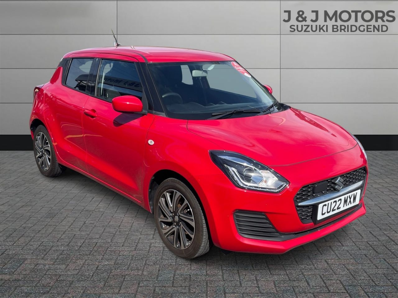 Main listing image - Suzuki Swift