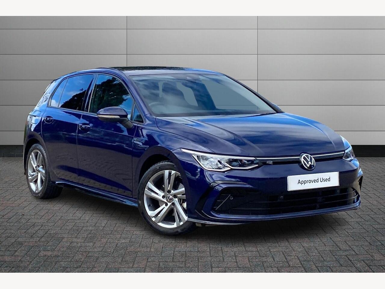 Main listing image - Volkswagen Golf