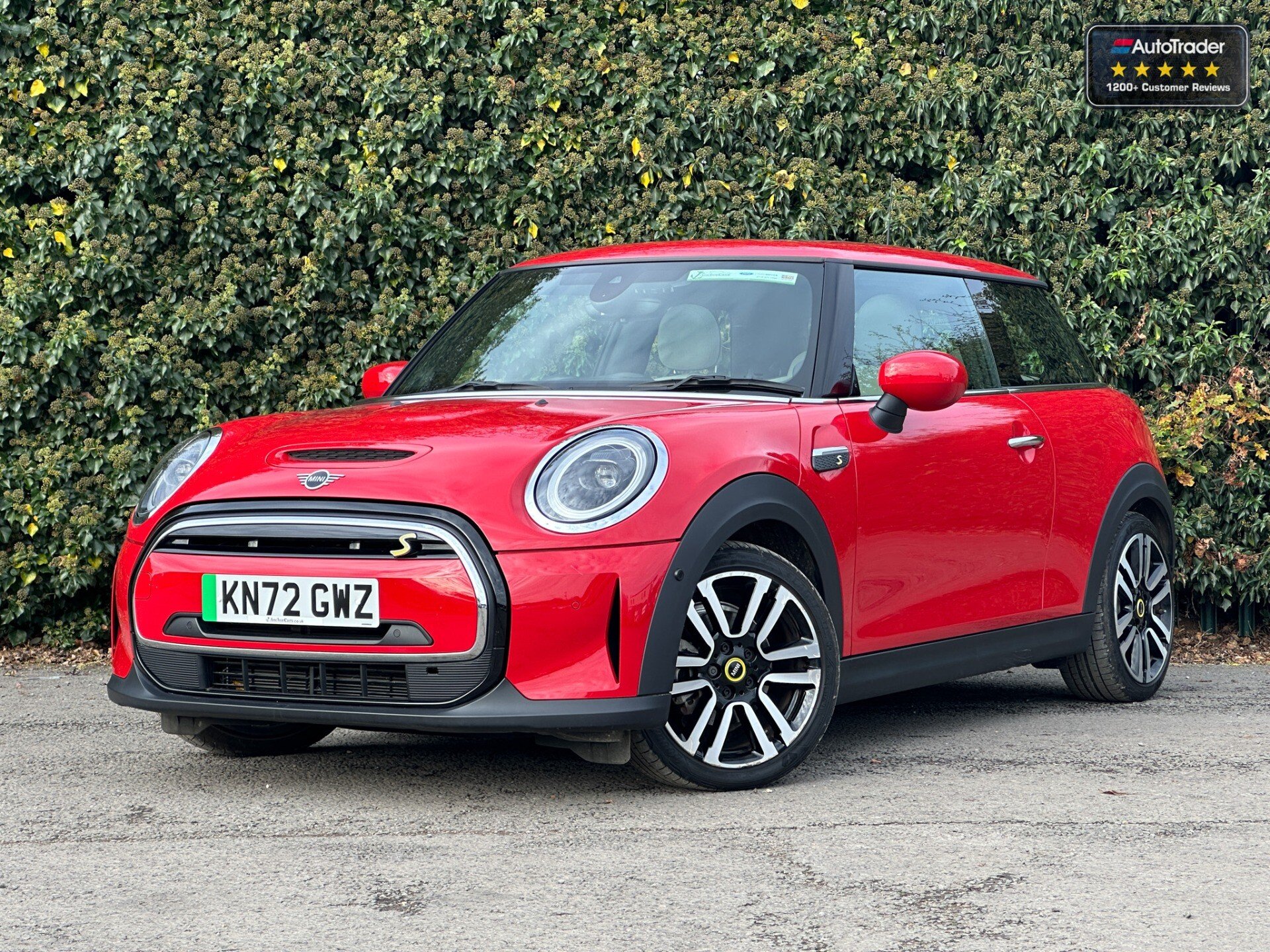 Main listing image - MINI Electric