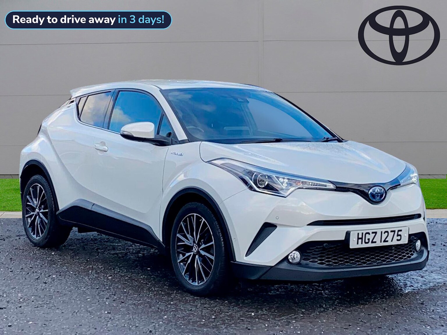 Main listing image - Toyota C-HR