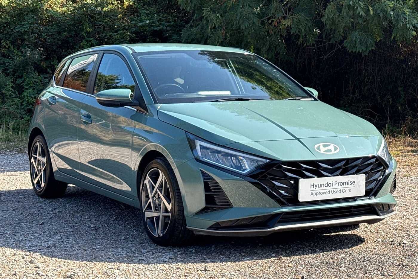 Main listing image - Hyundai i20