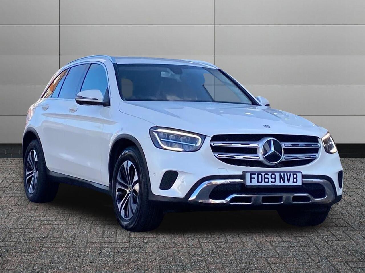 Main listing image - Mercedes-Benz GLC