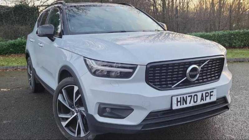 Main listing image - Volvo XC40