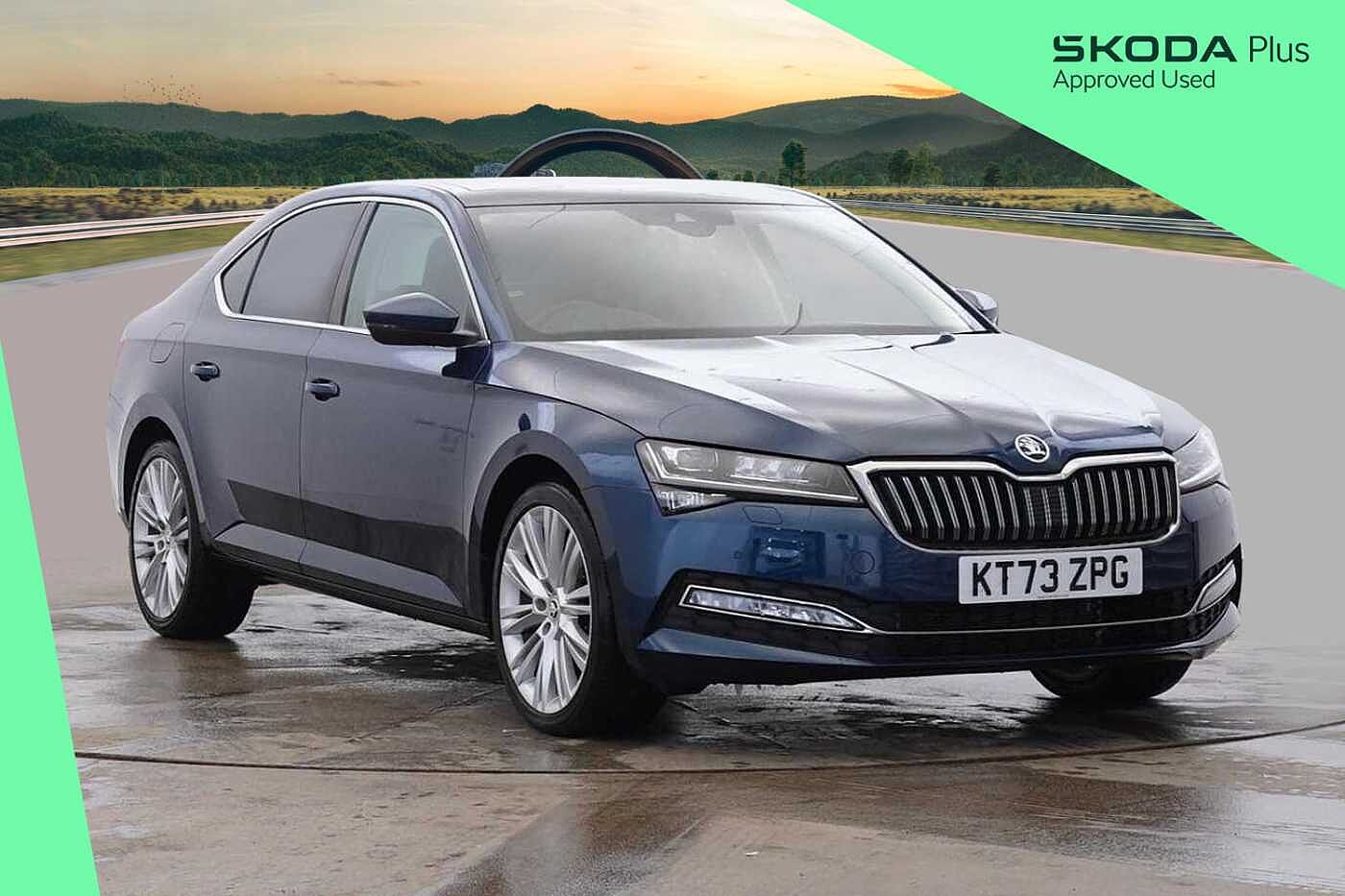 Main listing image - Skoda Superb